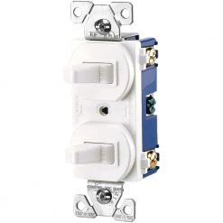 Promo 🎉 Eaton Light Switches 15-Amp Single-Pole Combination Light Switch, White 🎉